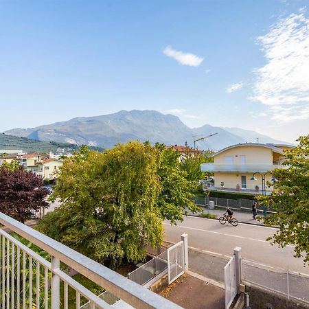 Be & Being - Milena Leilighet Riva del Garda Eksteriør bilde